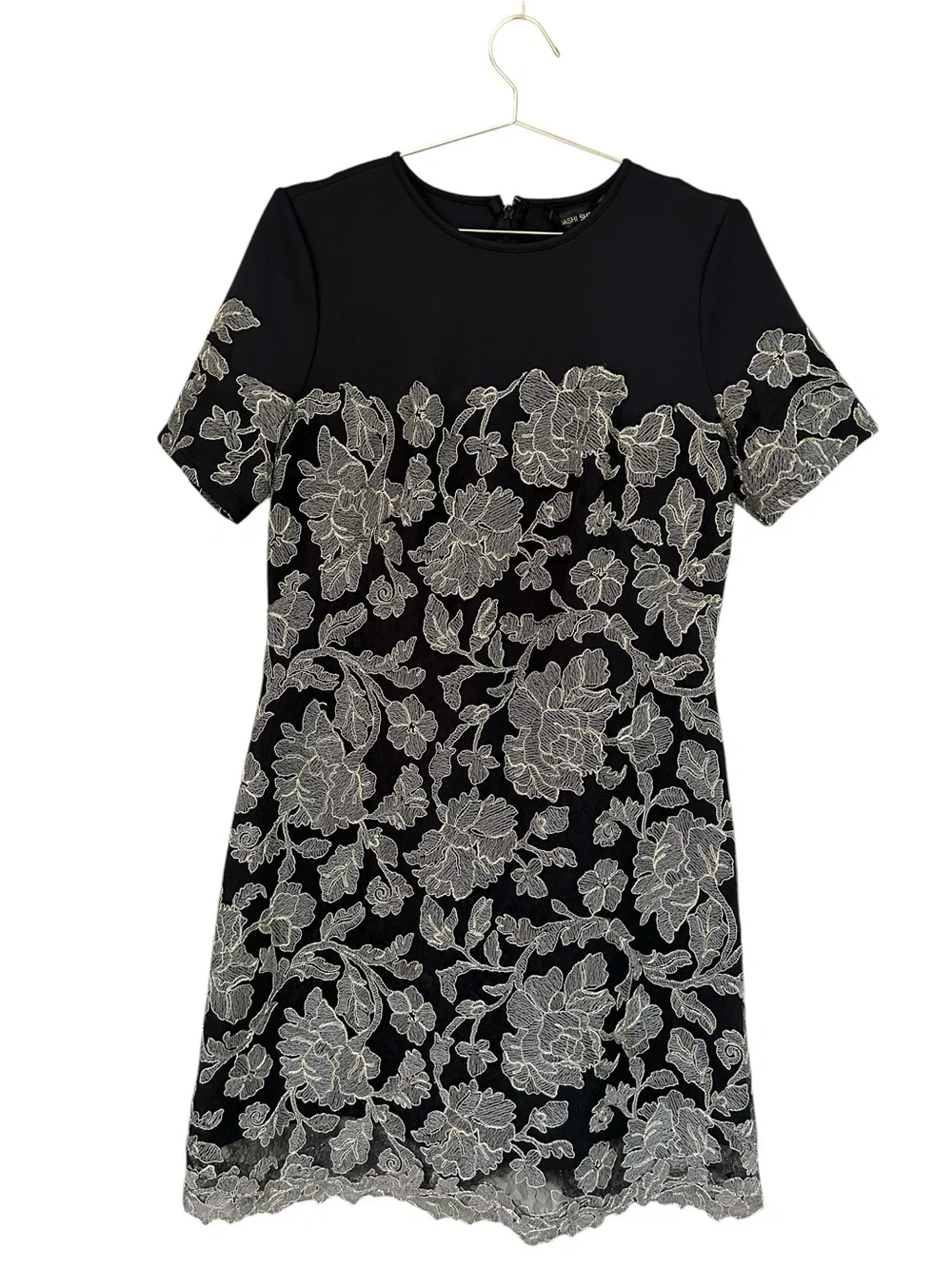 Tadashi Shoji 